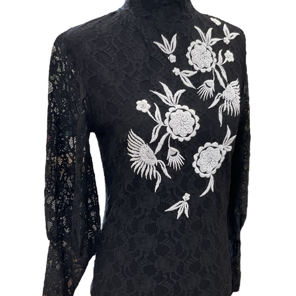 NWT Topshop Black Lace Long Sleeve Top With White Beaded Embroidery - Picture 2 of 9